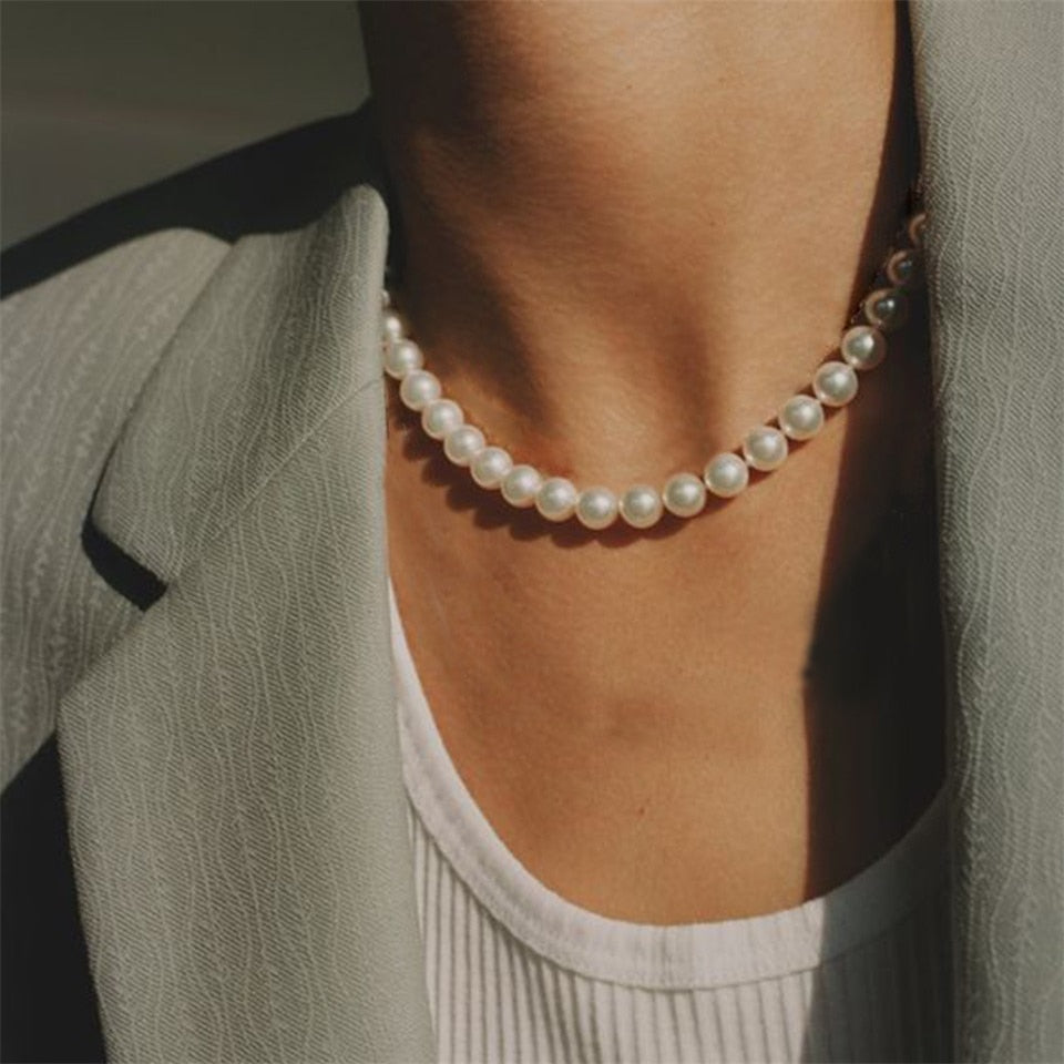 Bold Pearl Necklace