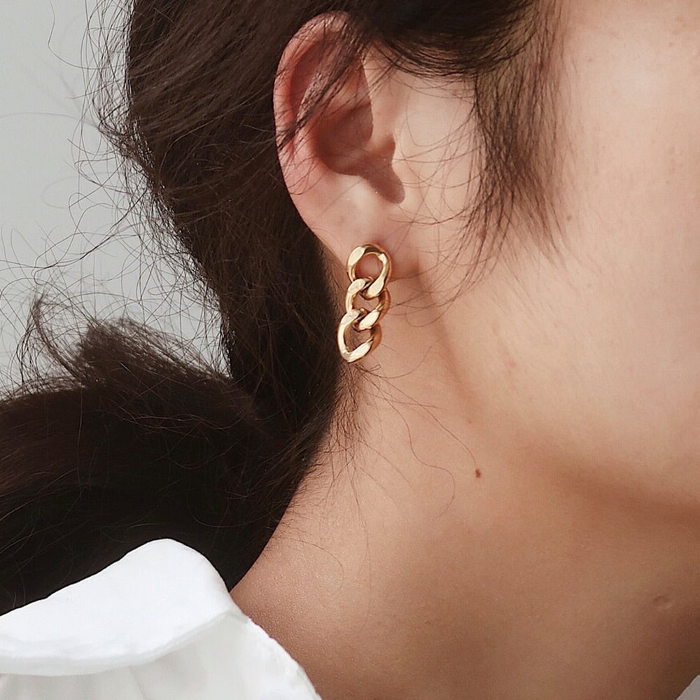 Chain Studs
