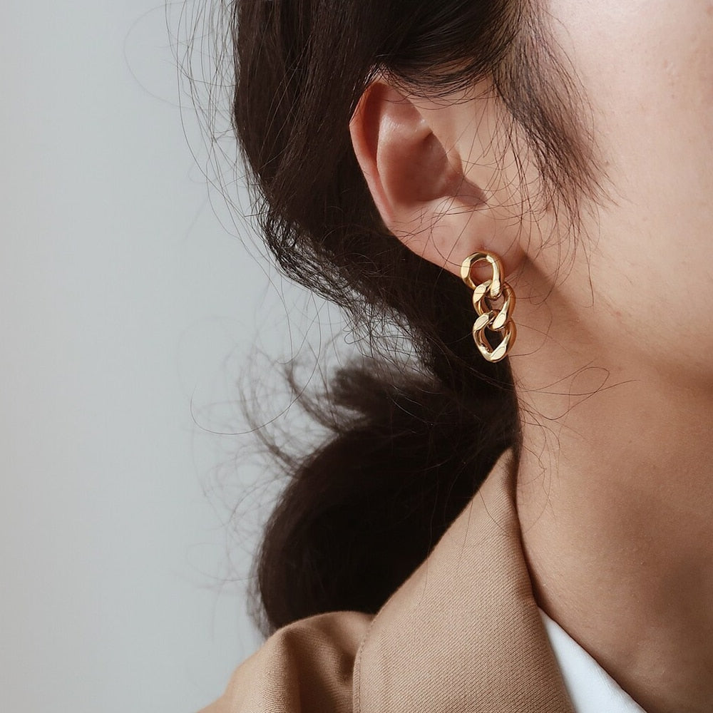 Chain Studs