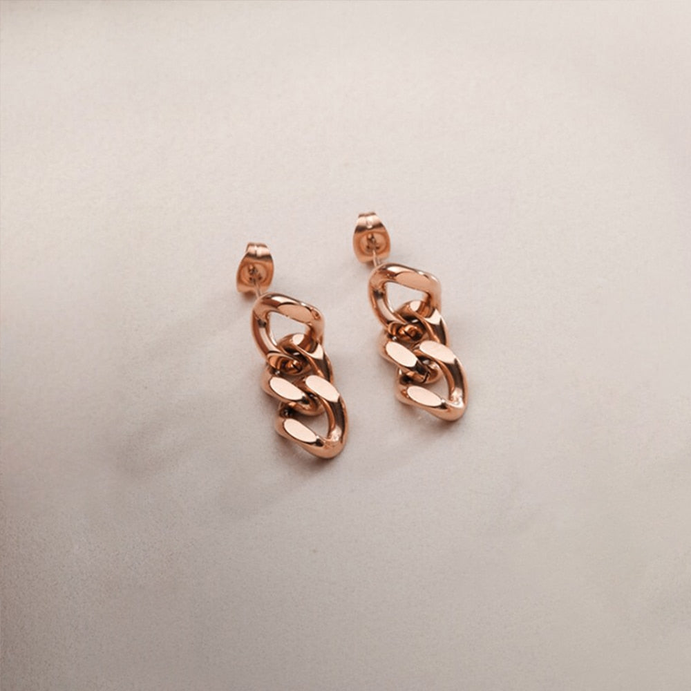 Chain Studs