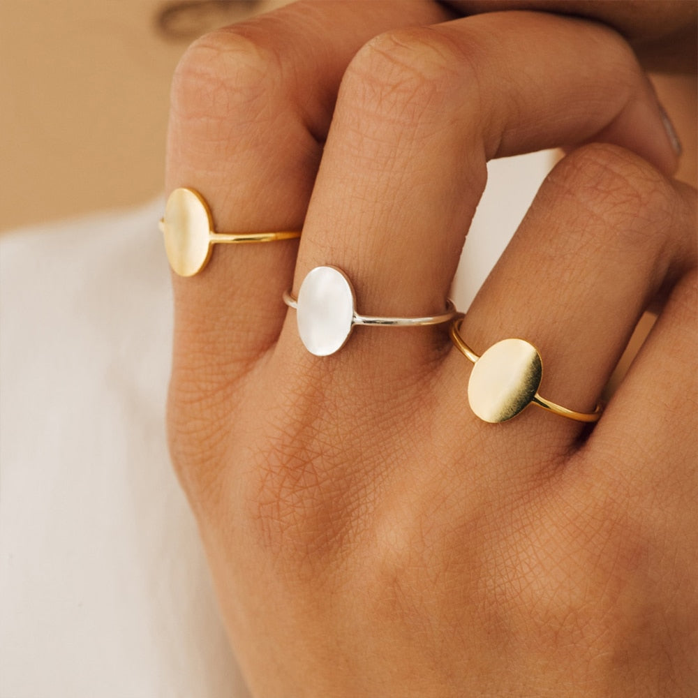 Delicate Oval