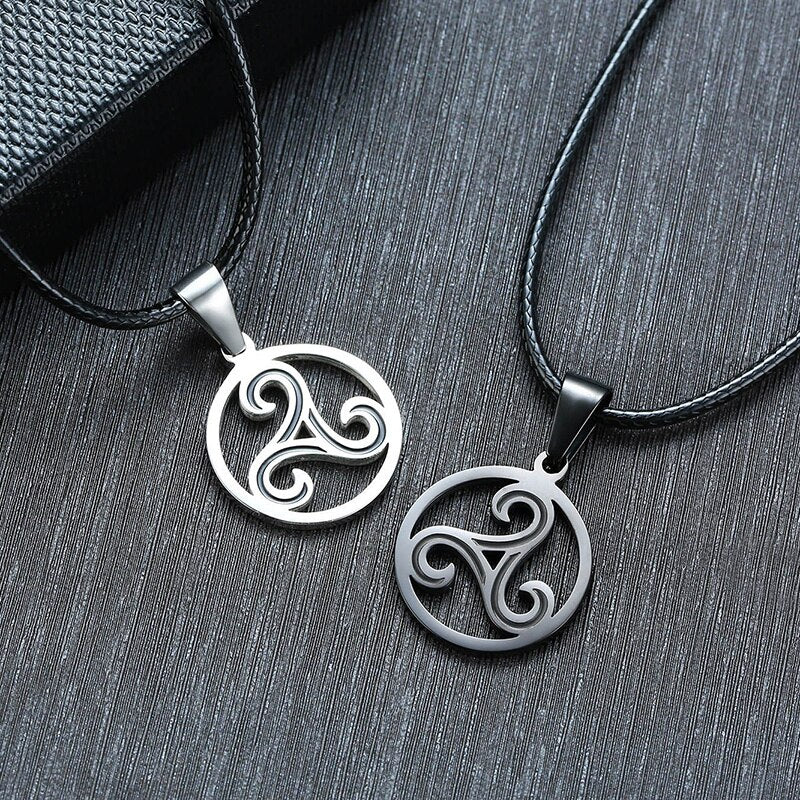 Athena Allure Celtic Triskelion