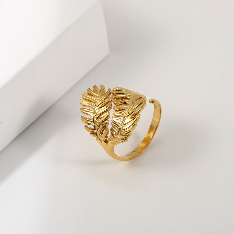 Athena Allure Designer Leaf Ring